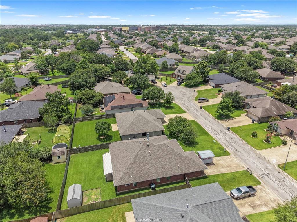 1208 Portsmouth Court, College Station, TX 77845