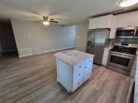 1409 Broadmoor Drive, Bryan, TX 77802