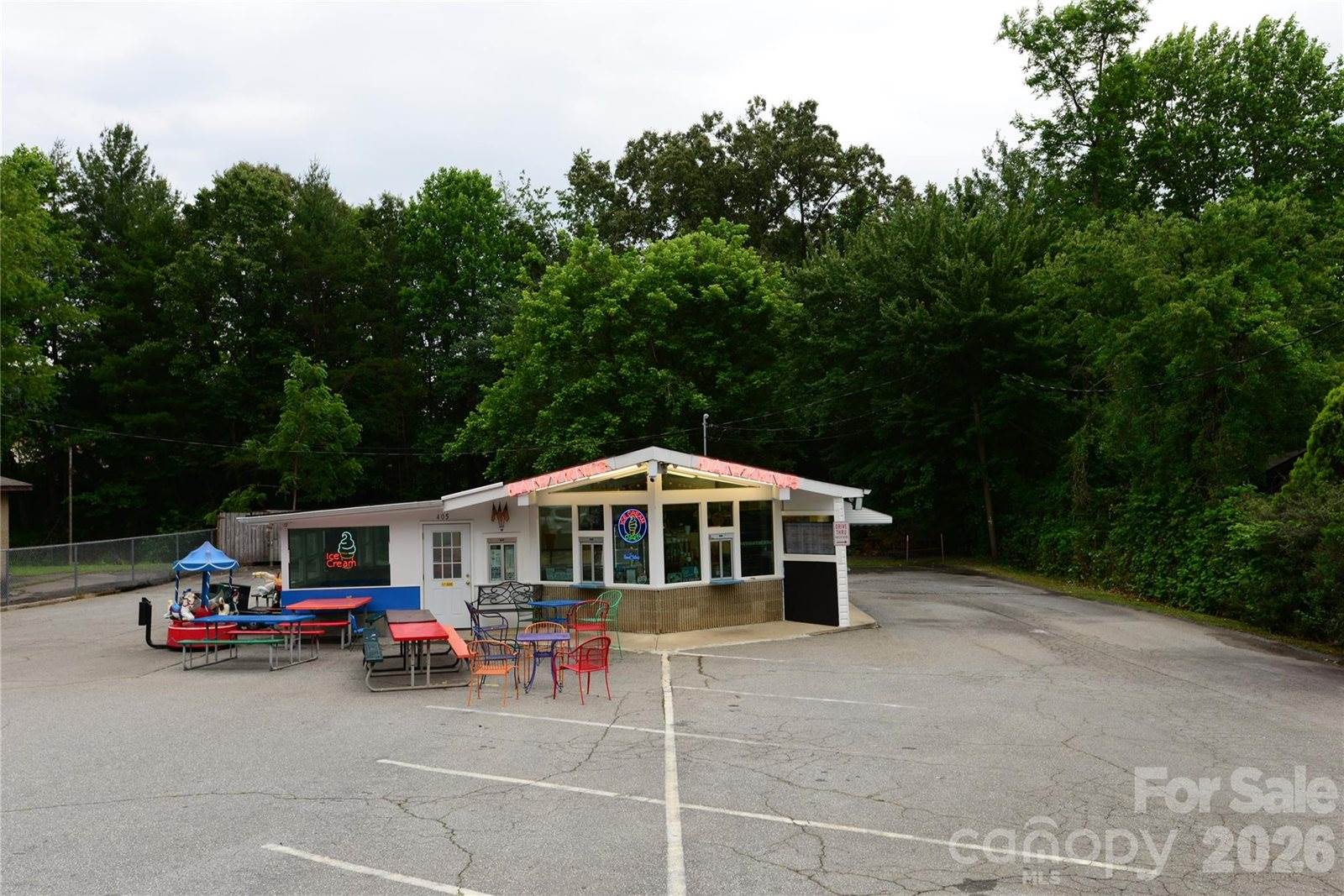 405 West State Street, Black Mountain, NC 28711