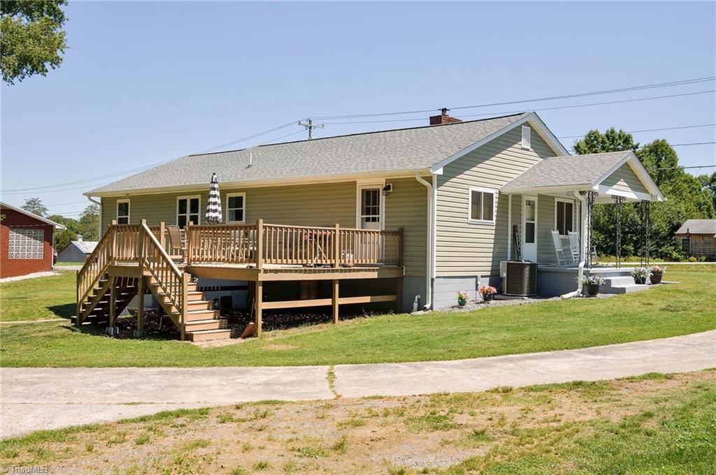 1625 US Highway 601, Yadkinville, NC 27055