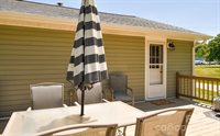 1625 US 601 Highway, Yadkinville, NC 27055