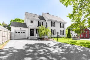 153 W Broadway, Bangor, ME 04401