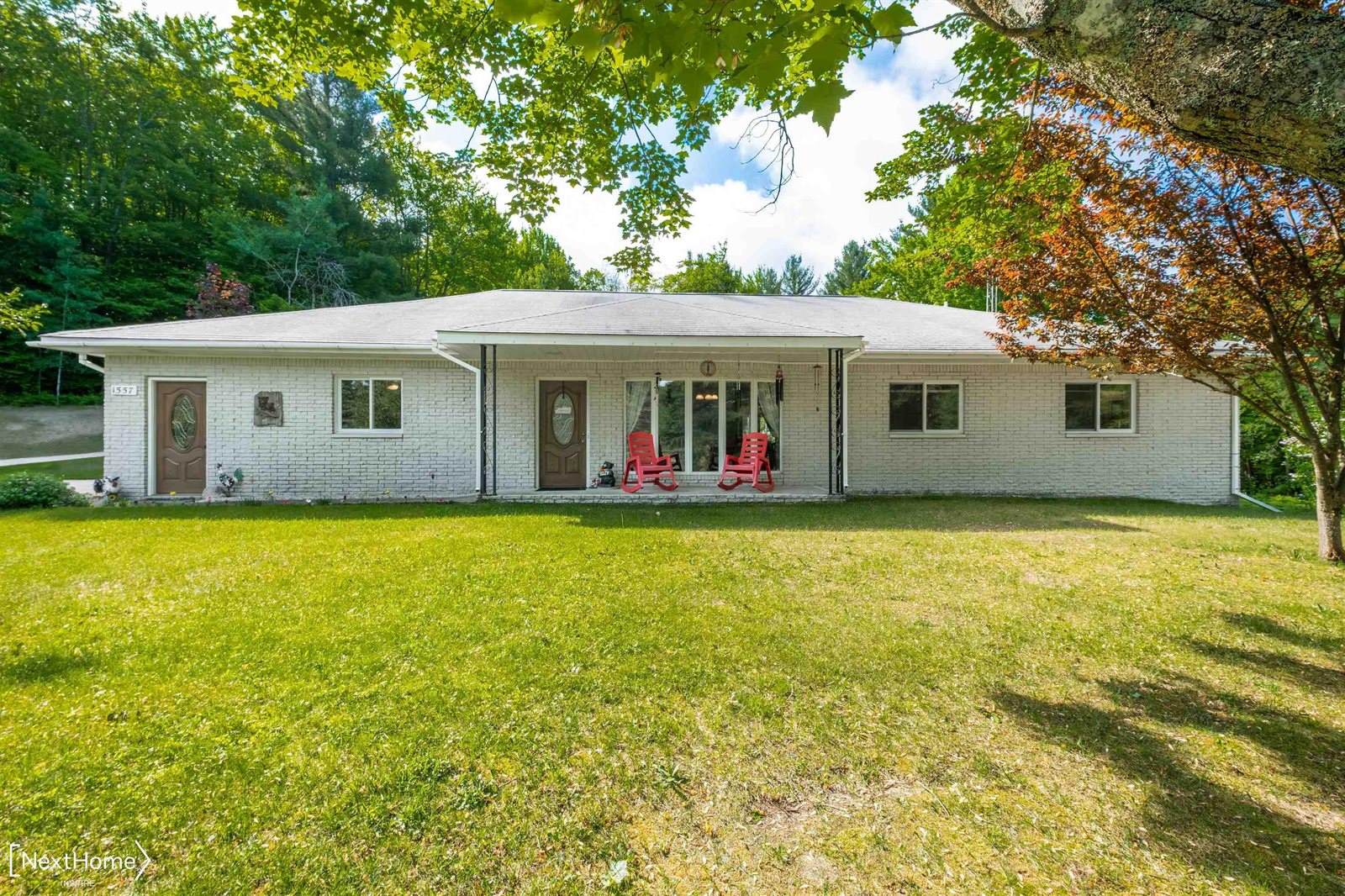 1557 W Eddy School Road, Bellaire, MI 49615