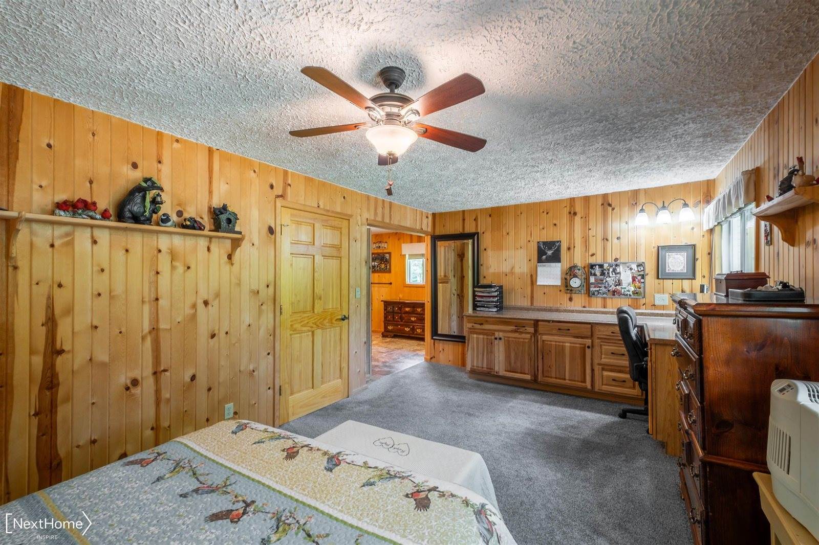 1557 W Eddy School Road, Bellaire, MI 49615
