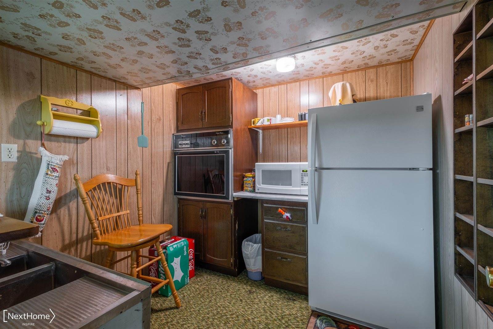 1557 W Eddy School Road, Bellaire, MI 49615