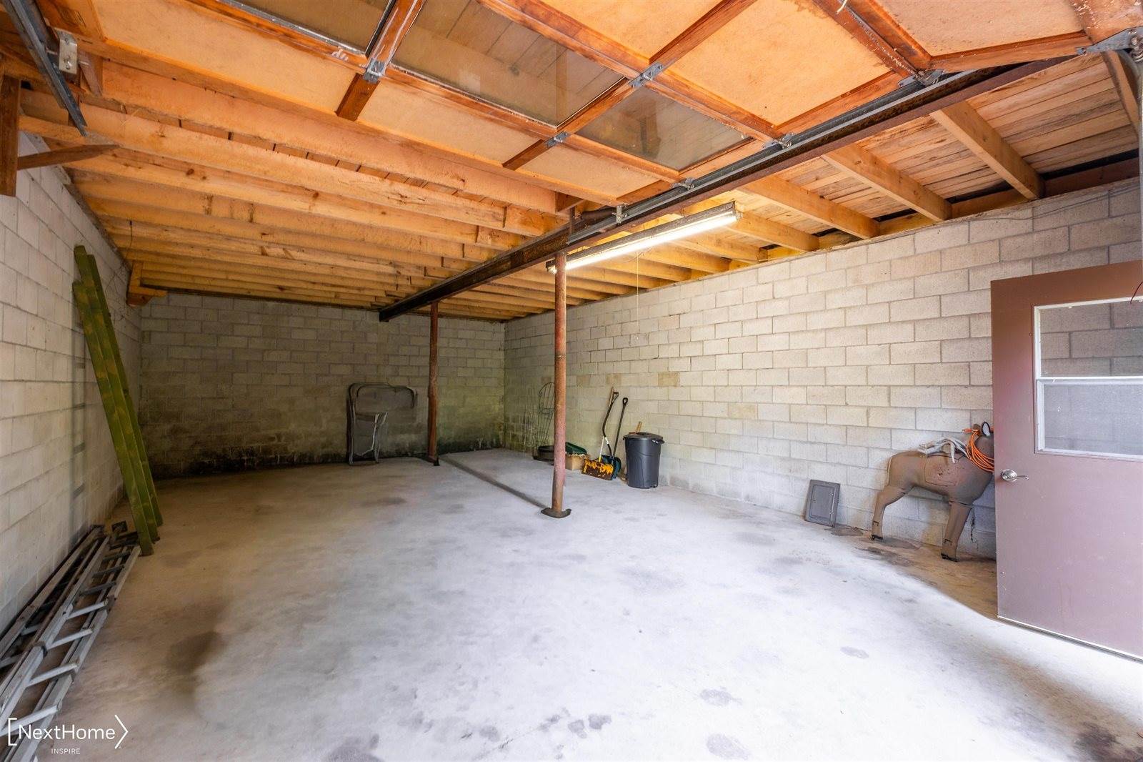 1557 W Eddy School Road, Bellaire, MI 49615