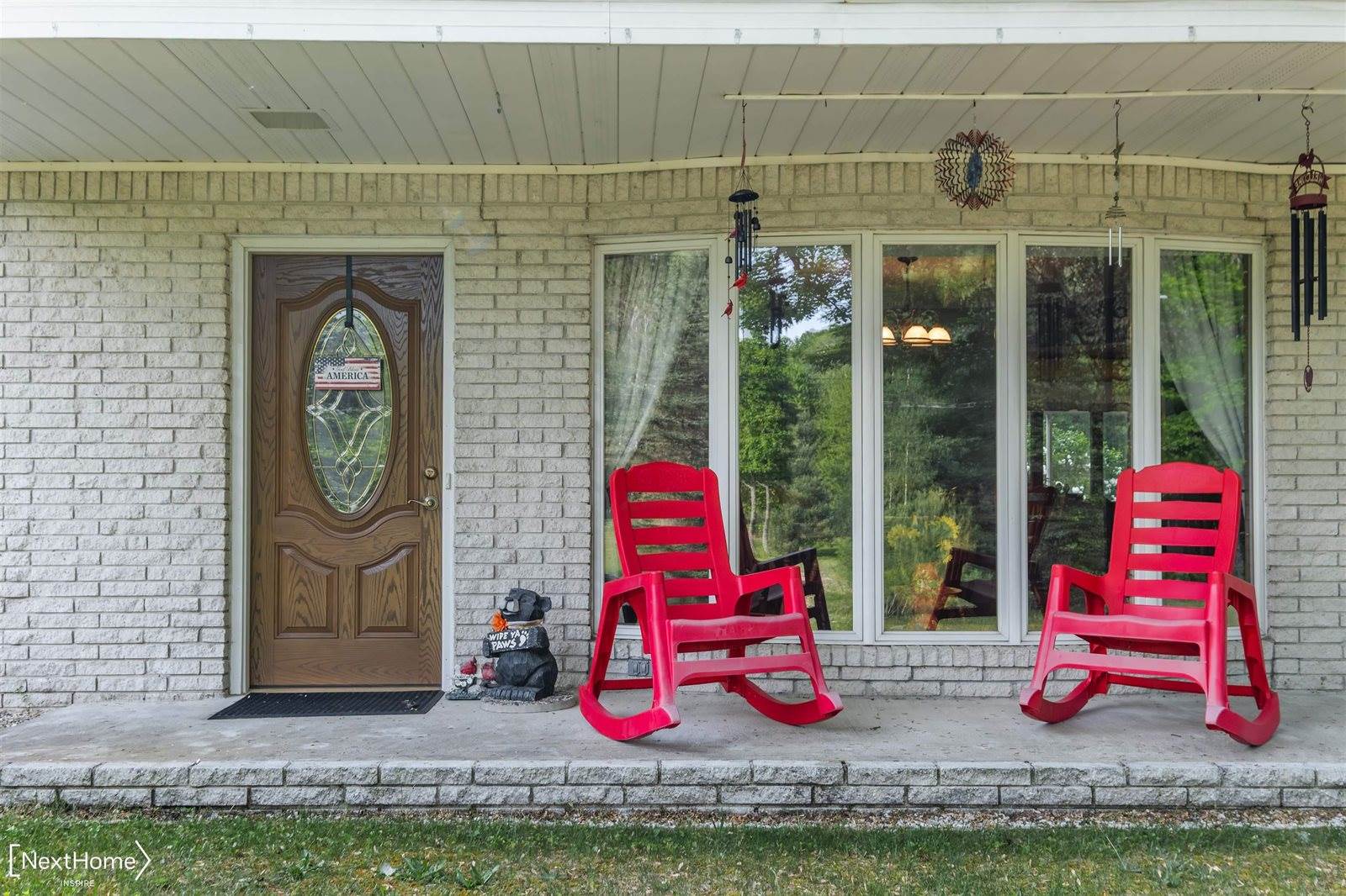 1557 W Eddy School Road, Bellaire, MI 49615