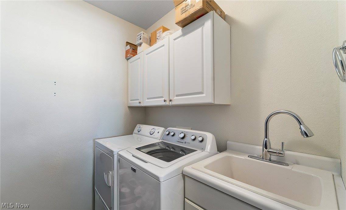 1325 Fox Den Trail, Canfield, OH 44406