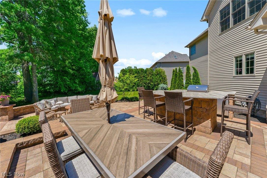 1325 Fox Den Trail, Canfield, OH 44406