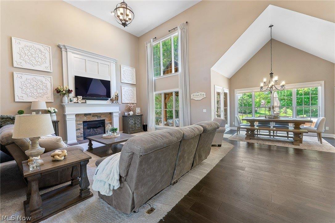 1325 Fox Den Trail, Canfield, OH 44406