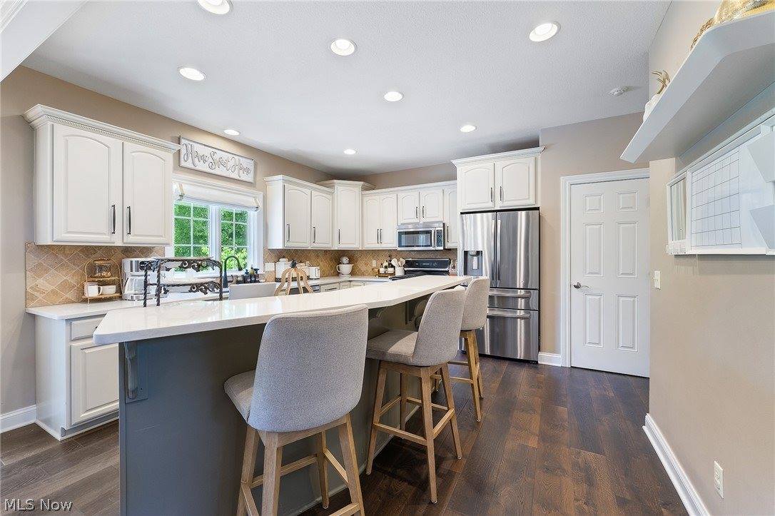 1325 Fox Den Trail, Canfield, OH 44406