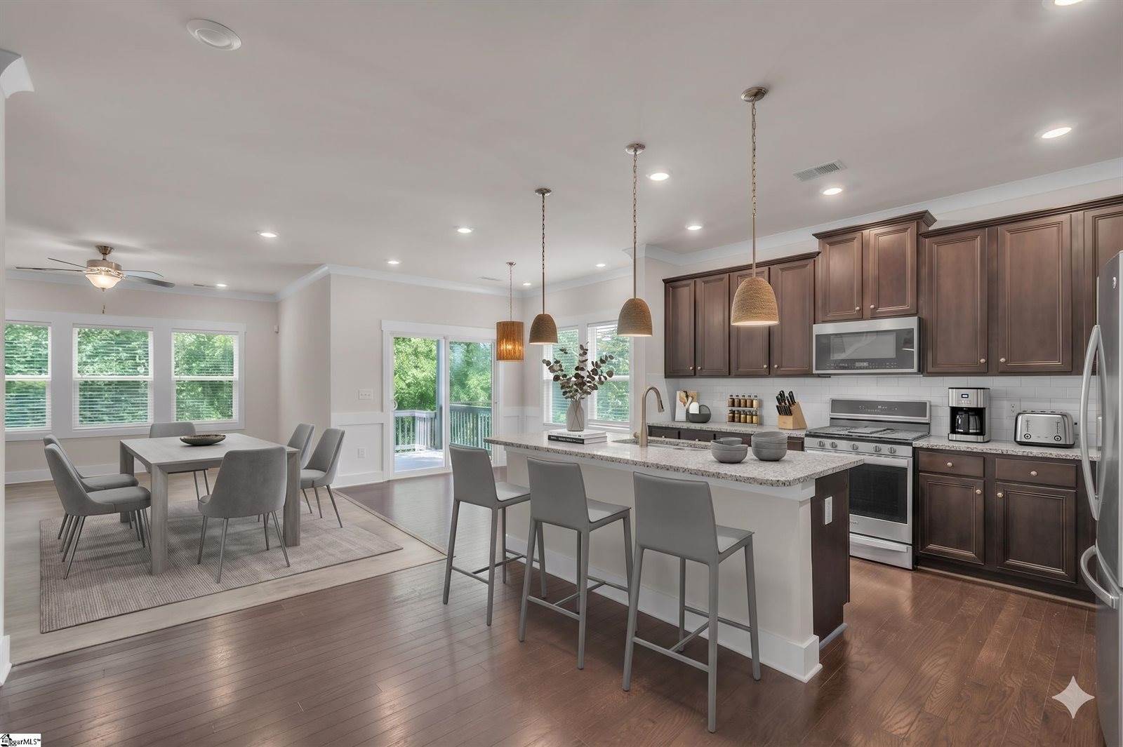 456 Jones Peak, Simpsonville, SC 29681