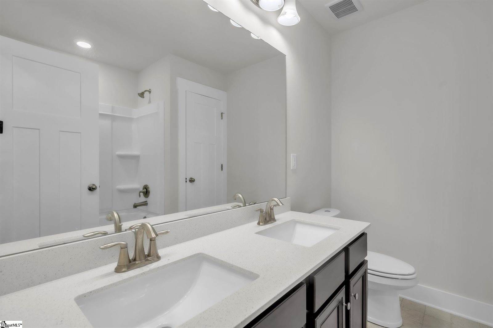 456 Jones Peak, Simpsonville, SC 29681
