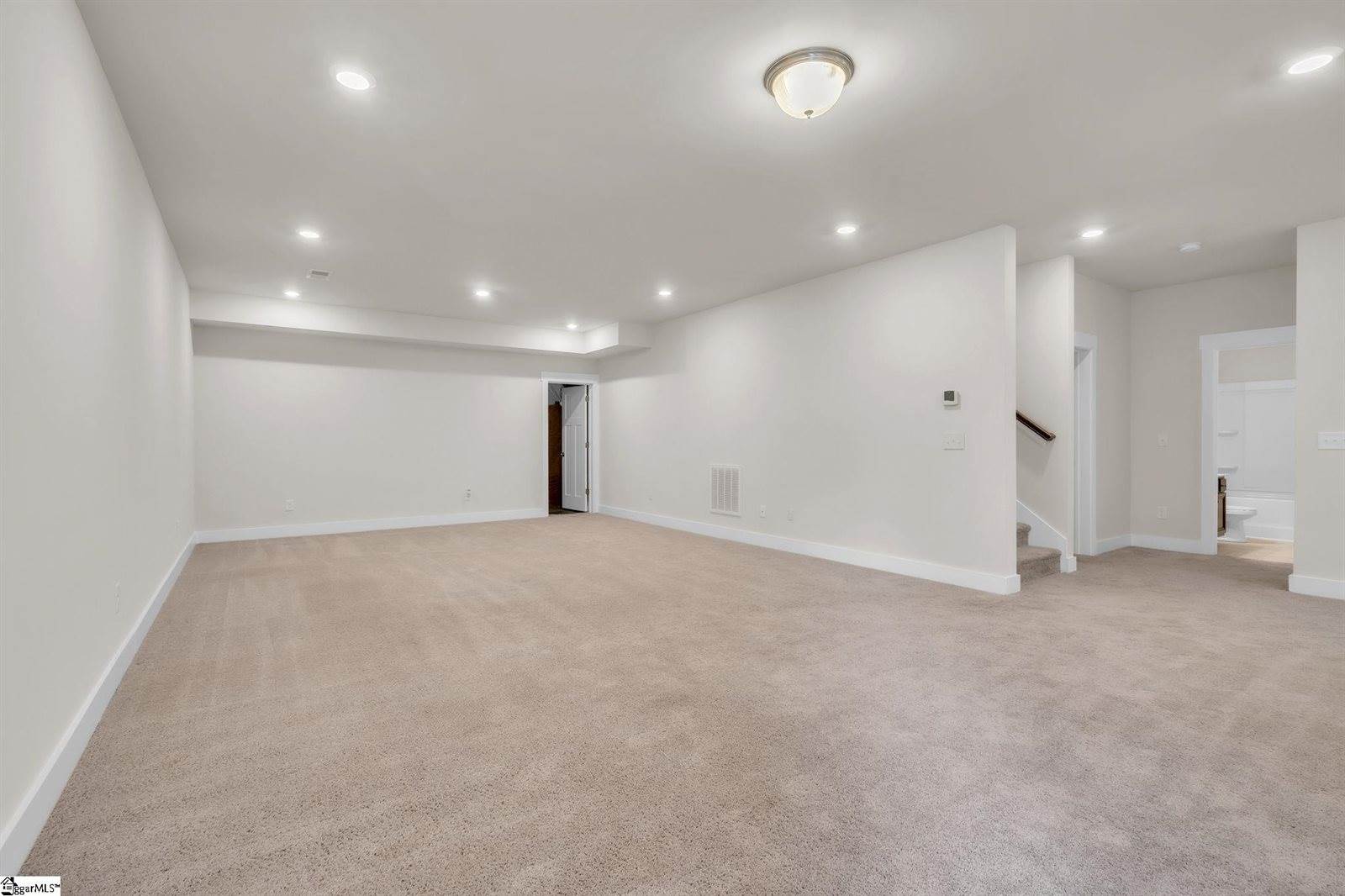 456 Jones Peak, Simpsonville, SC 29681