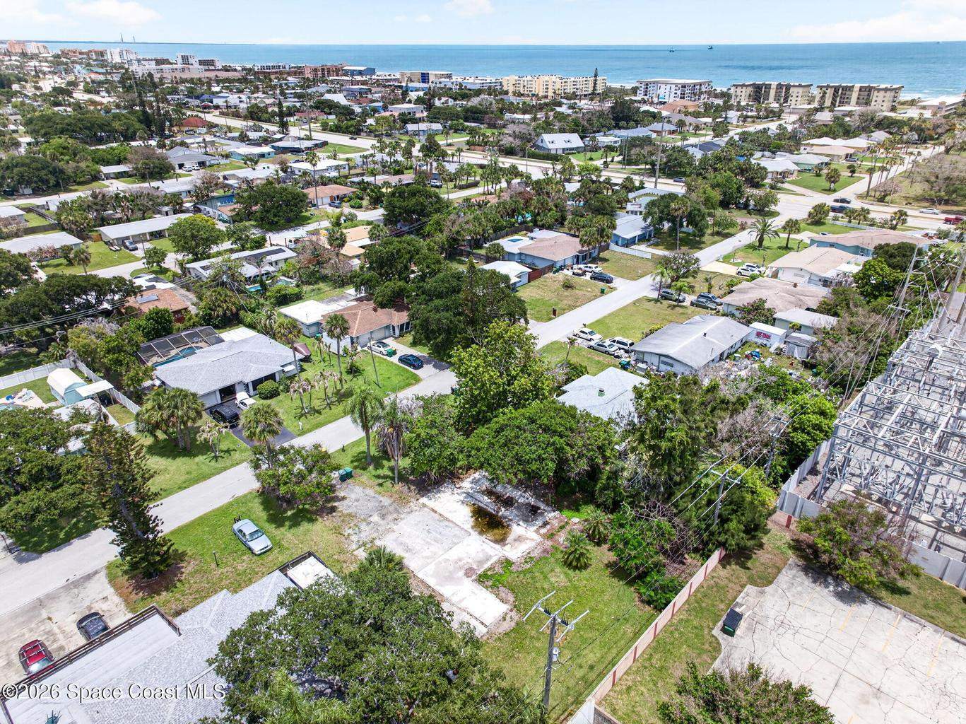 141 W Volusia Lane, Cocoa Beach, FL 32931