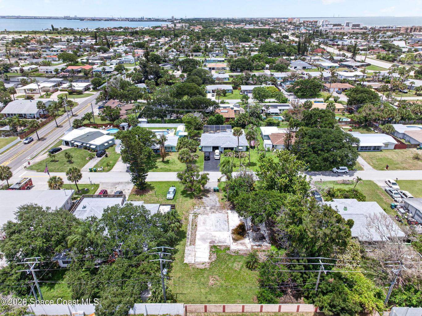 141 W Volusia Lane, Cocoa Beach, FL 32931