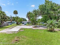141 W Volusia Lane, Cocoa Beach, FL 32931