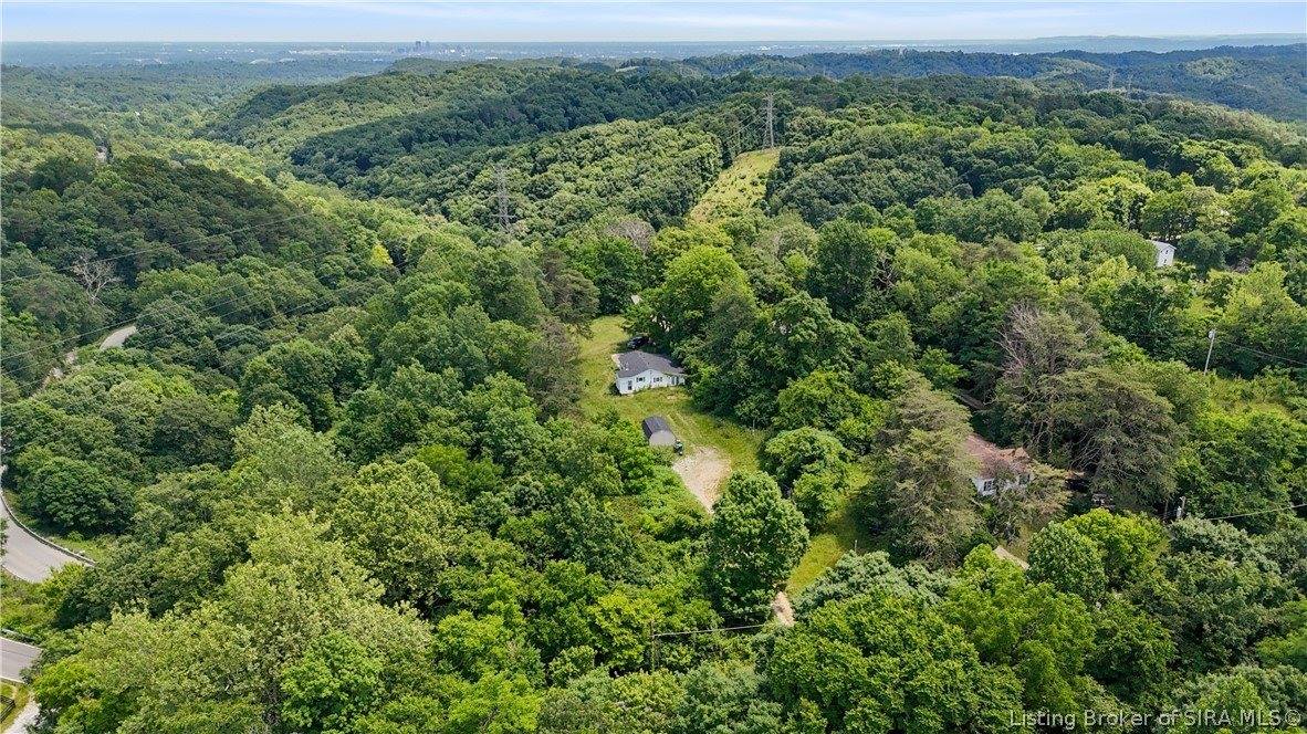 5329 Quarry Road, New Albany, IN 47150