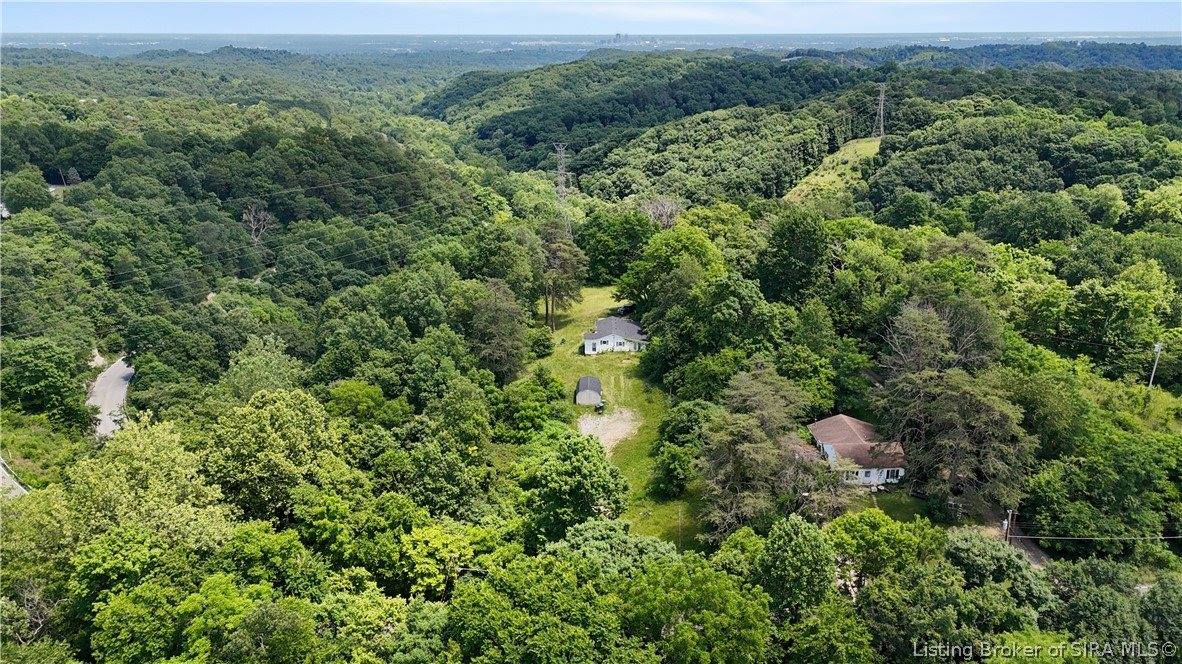 5329 Quarry Road, New Albany, IN 47150
