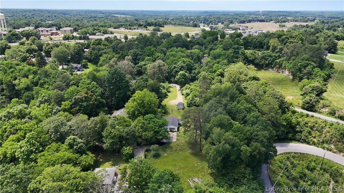 5329 Quarry Road, New Albany, IN 47150