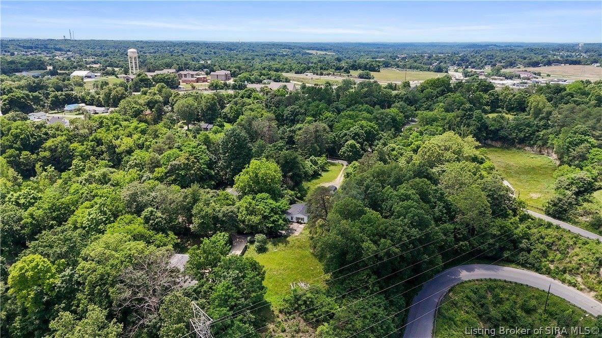 5329 Quarry Road, New Albany, IN 47150