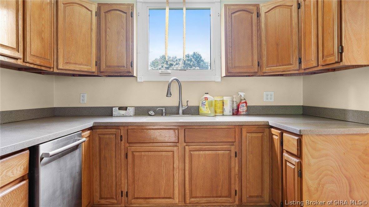5329 Quarry Road, New Albany, IN 47150