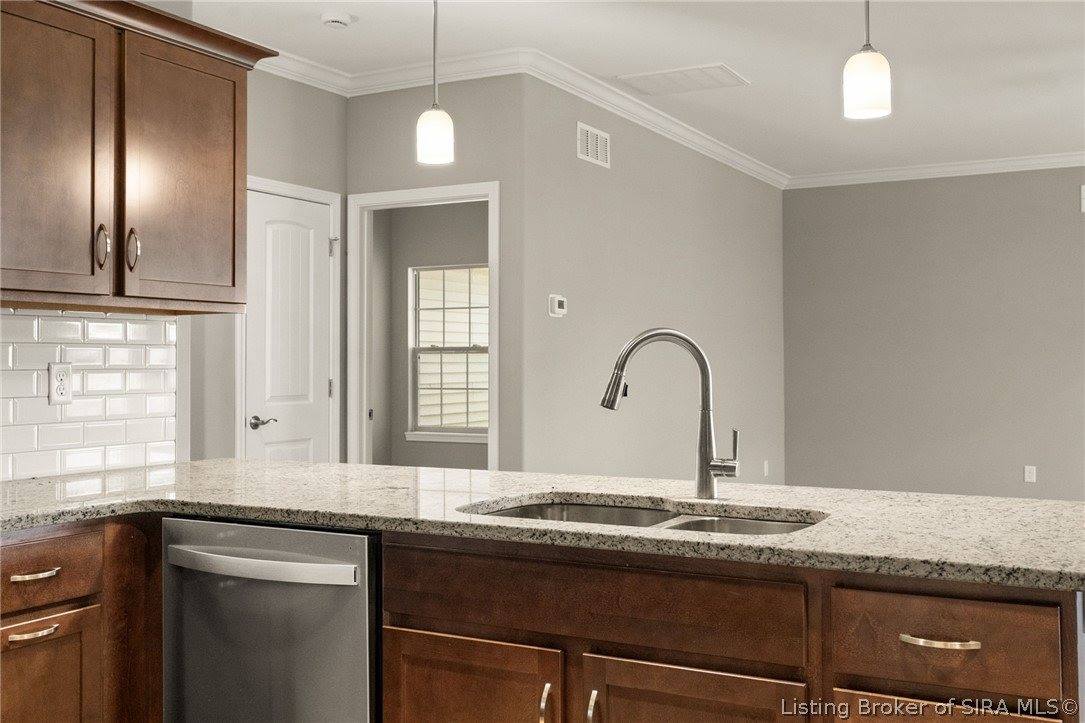 1234 Elizabeth Lane, Jeffersonville, IN 47130