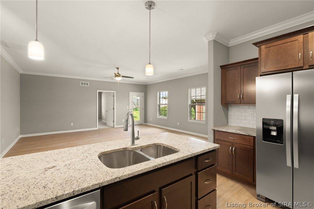 1234 Elizabeth Lane, Jeffersonville, IN 47130