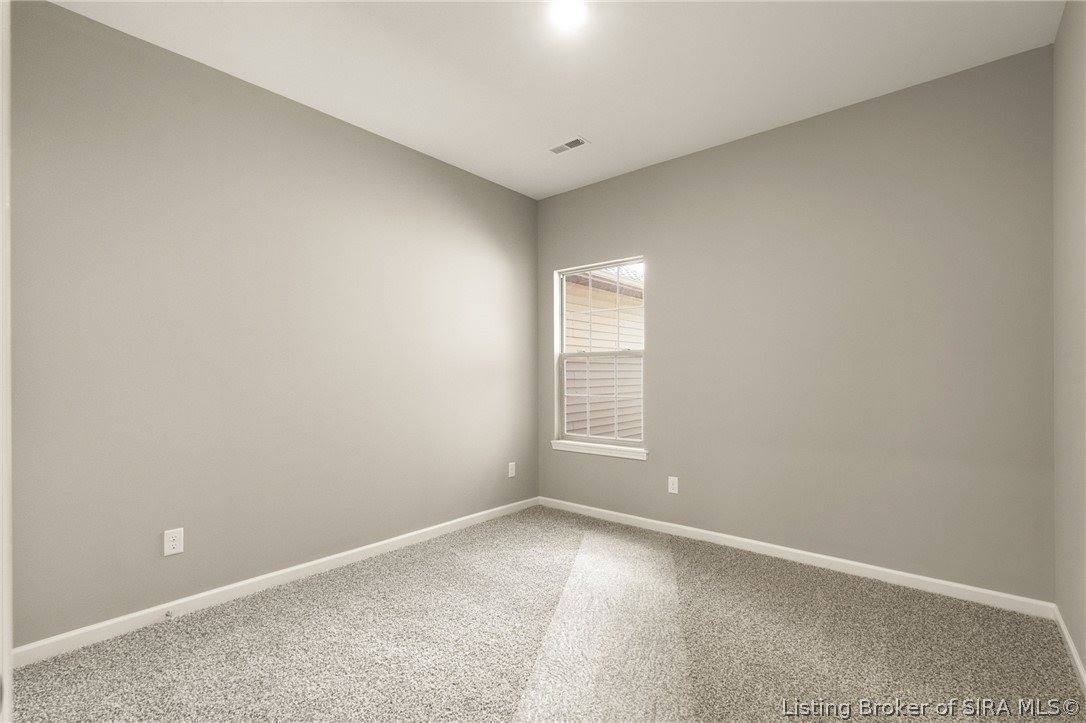 1234 Elizabeth Lane, Jeffersonville, IN 47130