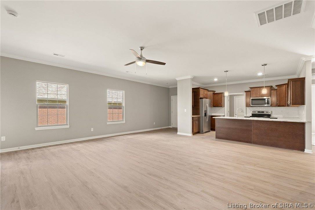 1234 Elizabeth Lane, Jeffersonville, IN 47130