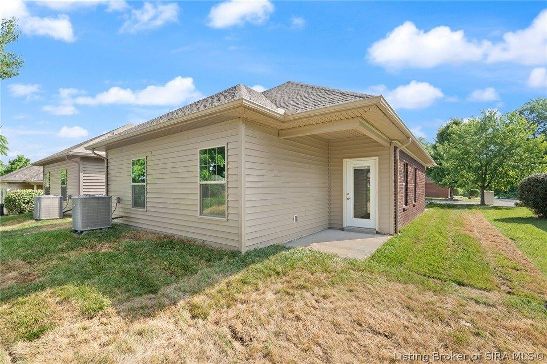 1236 Elizabeth Lane, Jeffersonville, IN 47130