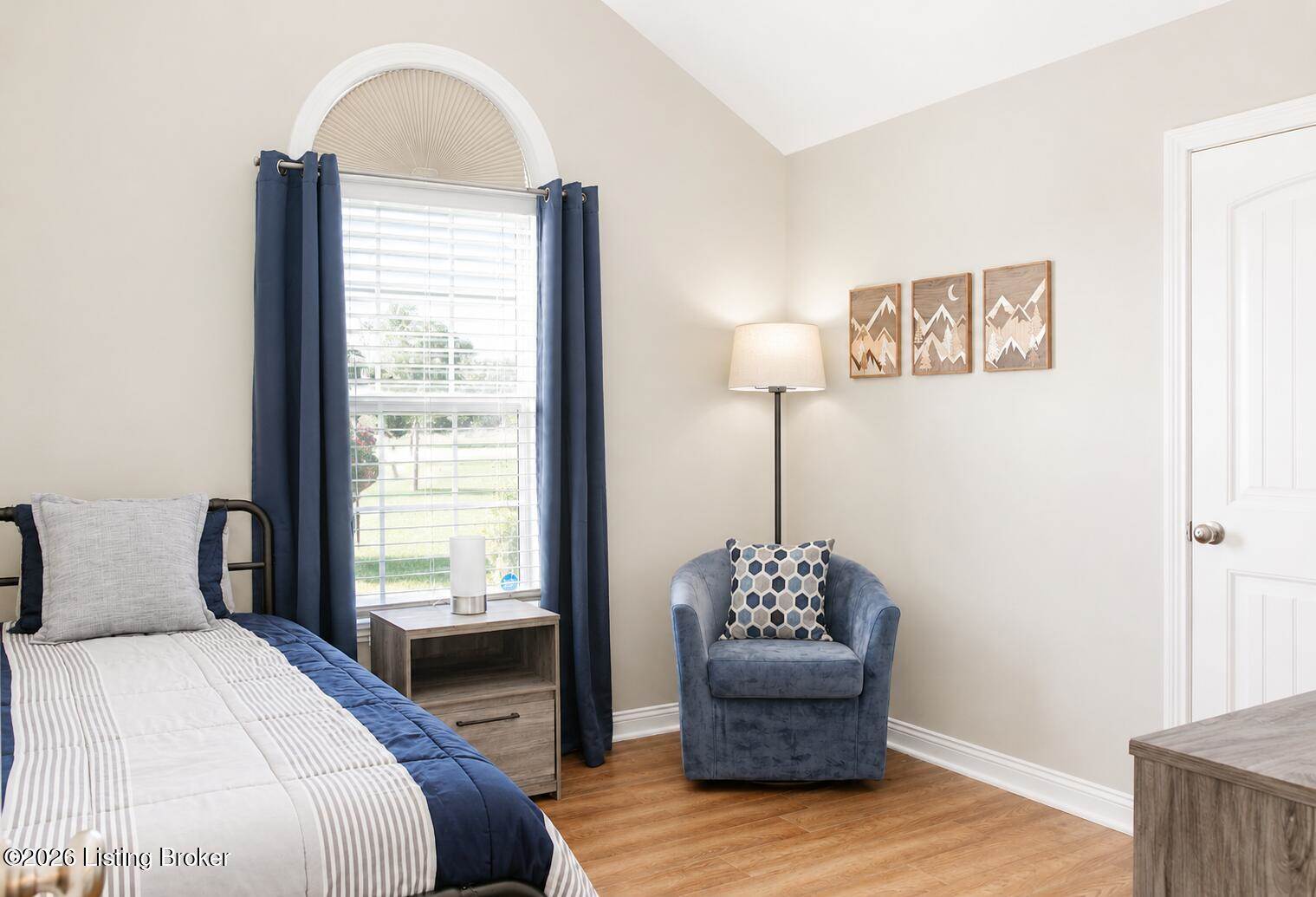 119 Sweetspire Dr, Mt Washington, KY 40047