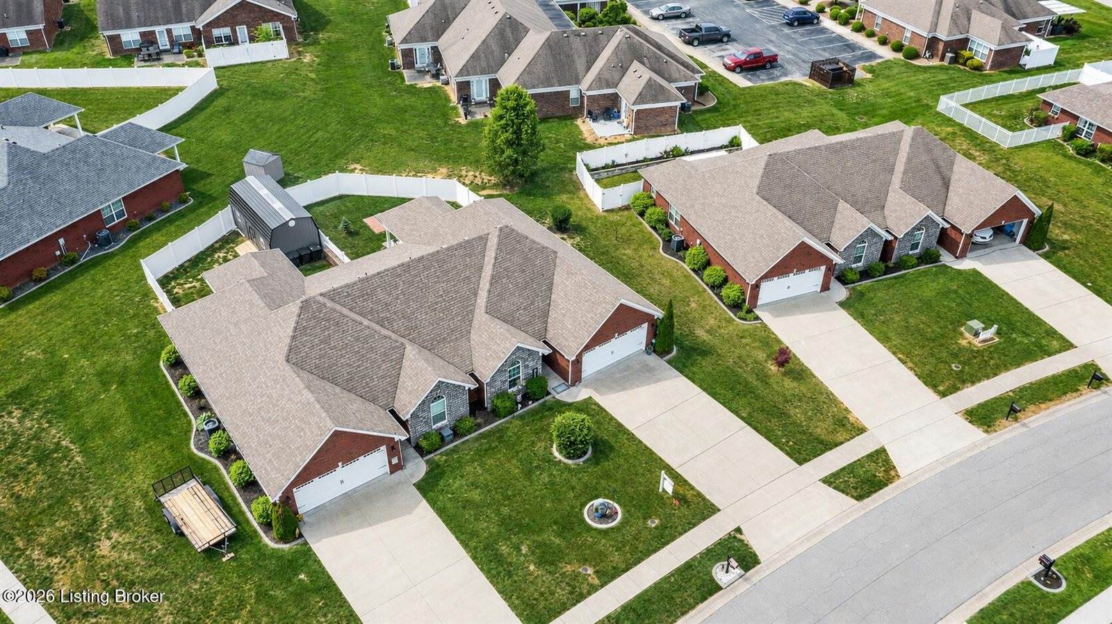 119 Sweetspire Dr, Mt Washington, KY 40047
