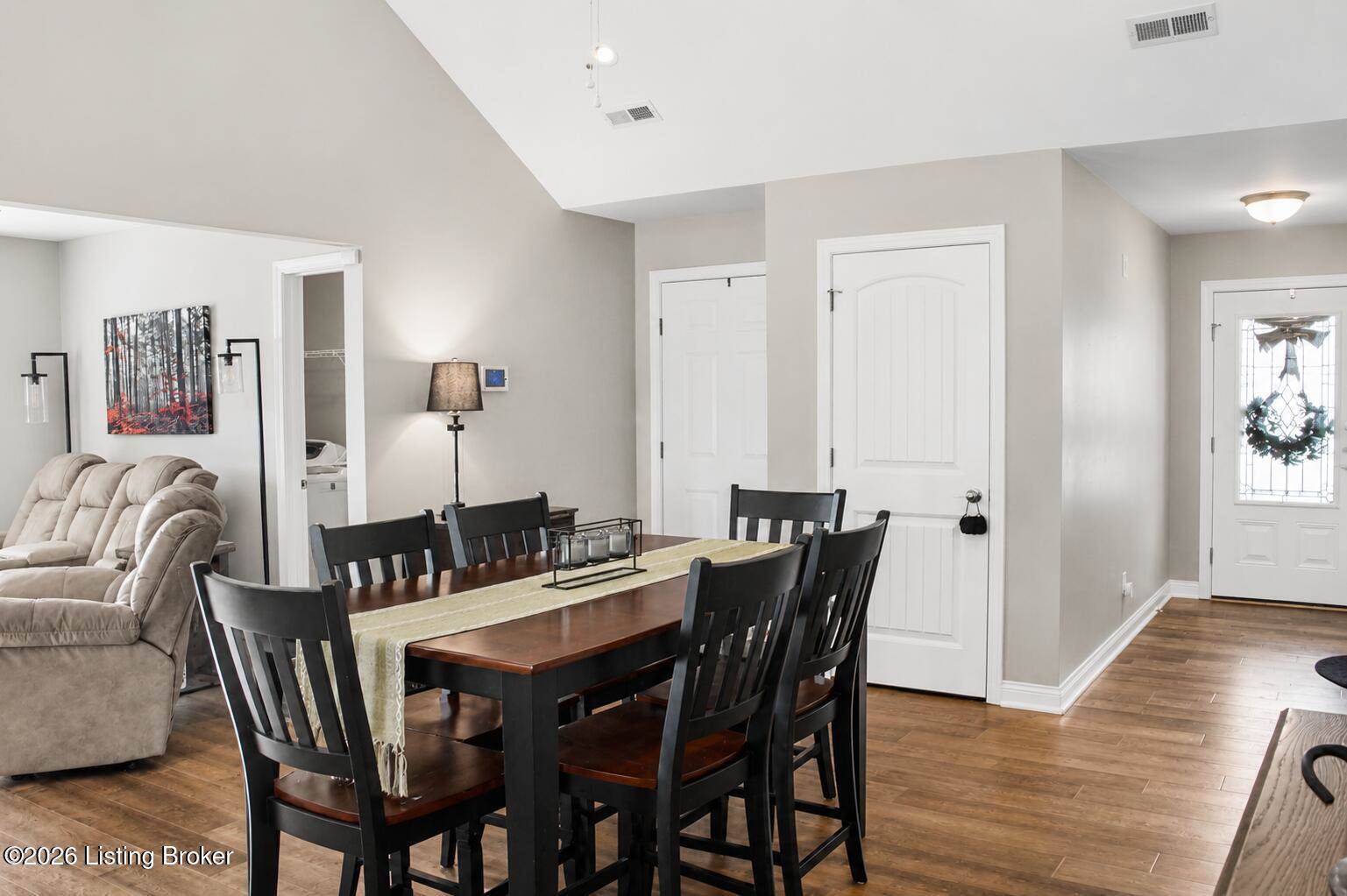 119 Sweetspire Dr, Mt Washington, KY 40047