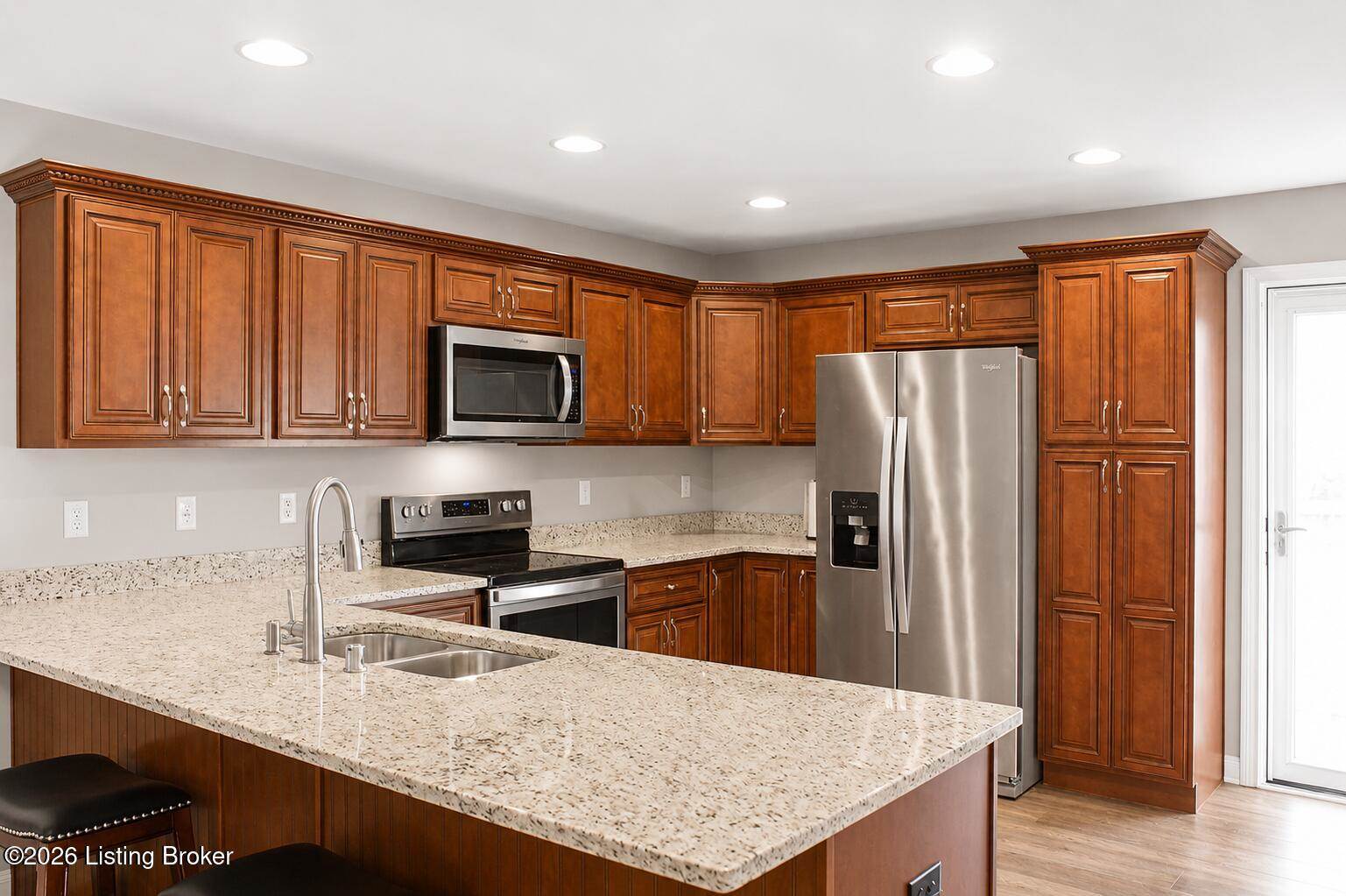 119 Sweetspire Dr, Mt Washington, KY 40047