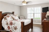 119 Sweetspire Dr, Mt Washington, KY 40047