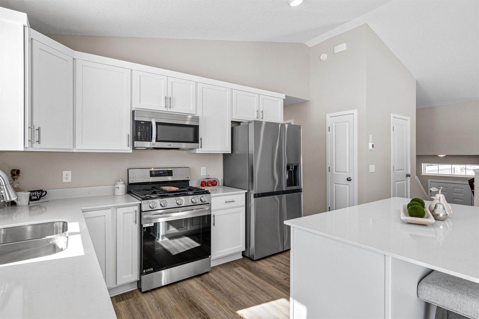 37541 Greenway Avenue, North Branch, MN 55056