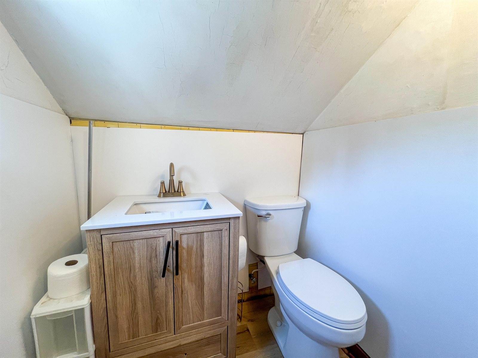 604 Oak St South, La Crescent, MN 55947