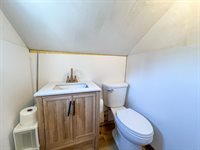 604 Oak St South, La Crescent, MN 55947
