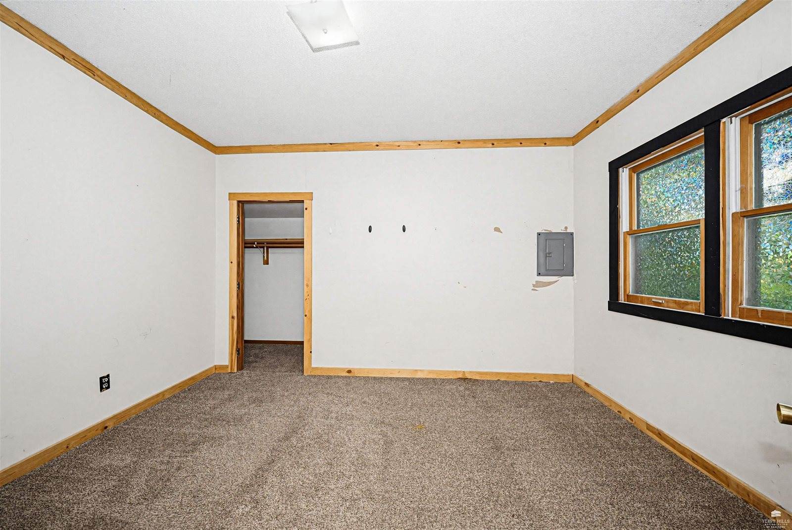 423 West 12th Street, Junction City, KS 66441