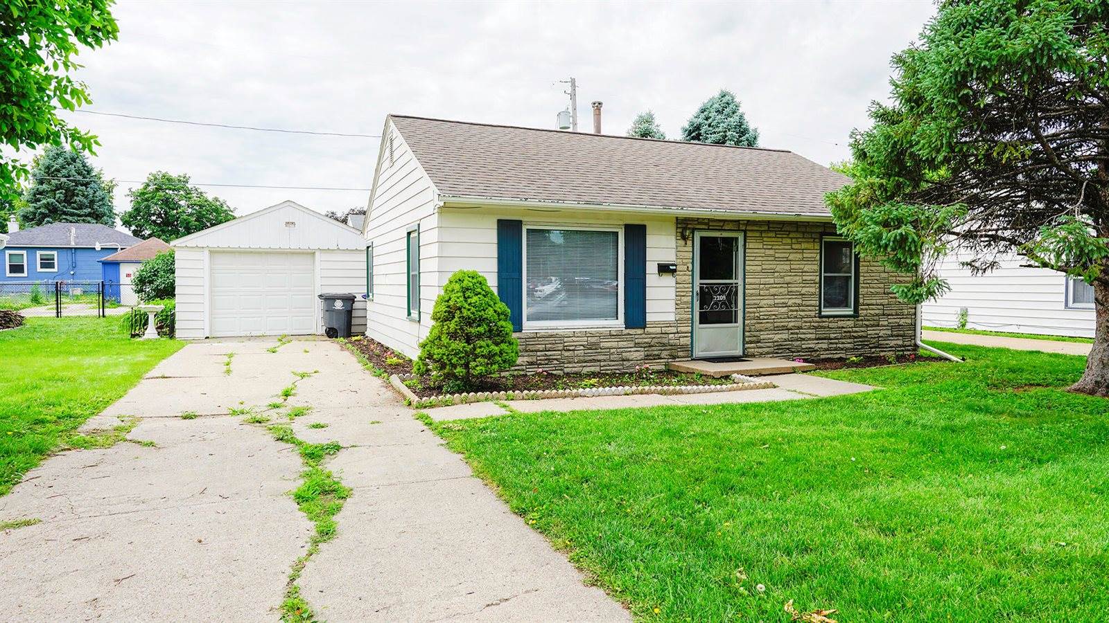 3309 4TH Avenue, Council Bluffs, IA 51501