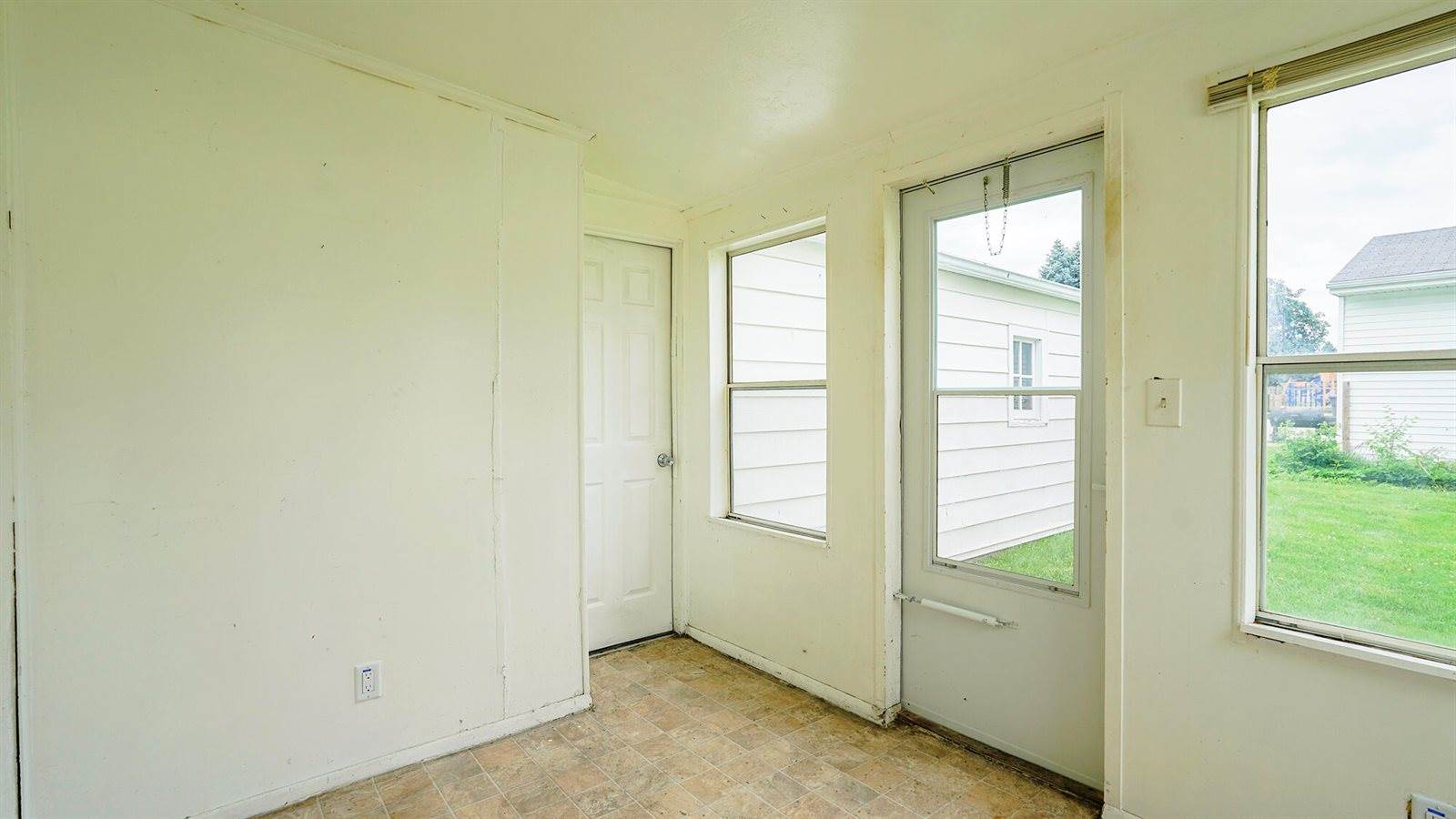 3309 4TH Avenue, Council Bluffs, IA 51501