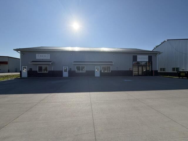 4111 South 9TH Street, Council Bluffs, IA 51501