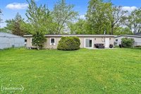 6183 Springdale Boulevard, Grand Blanc, MI 48439