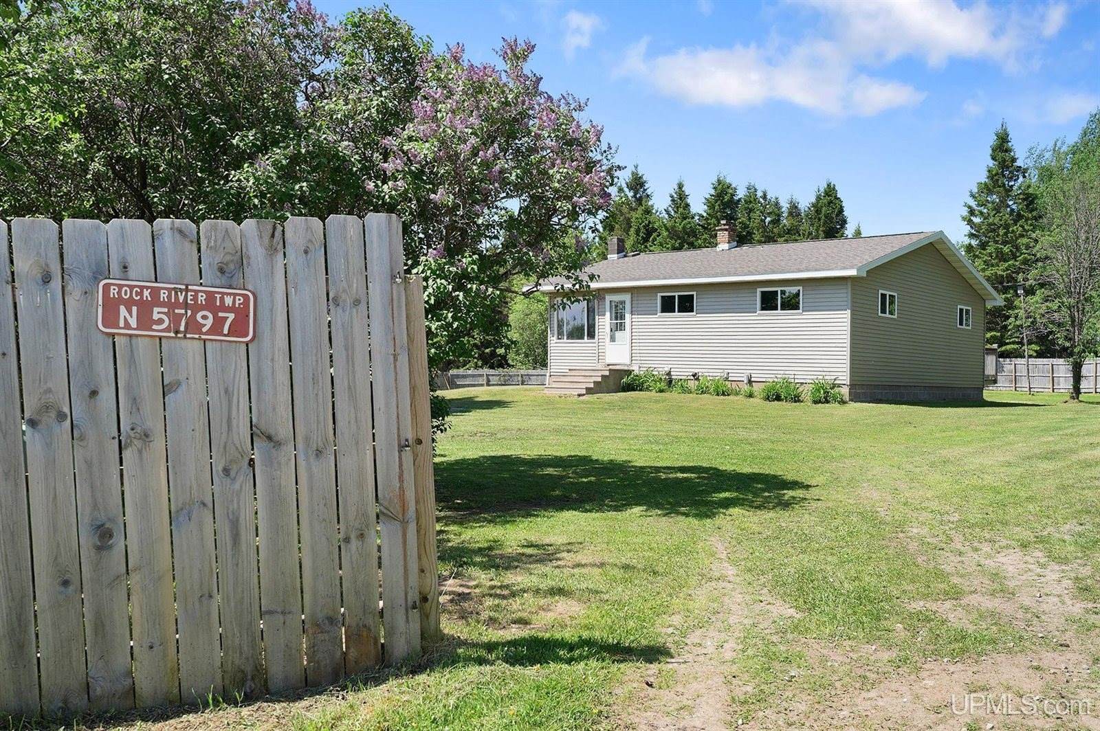 N5797 Eben Road, Eben Junction, MI 49825