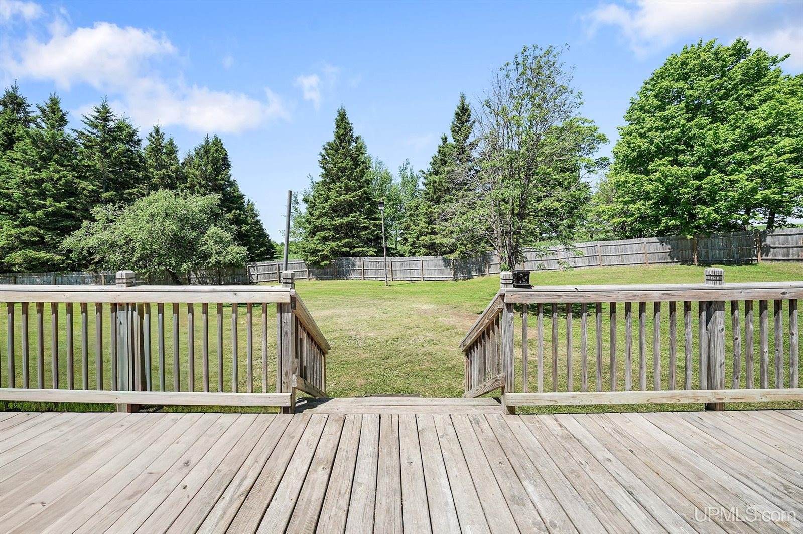 N5797 Eben Road, Eben Junction, MI 49825