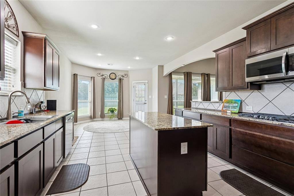 24070 Laurel Oak Avenue, Ponchatoula, LA 70454