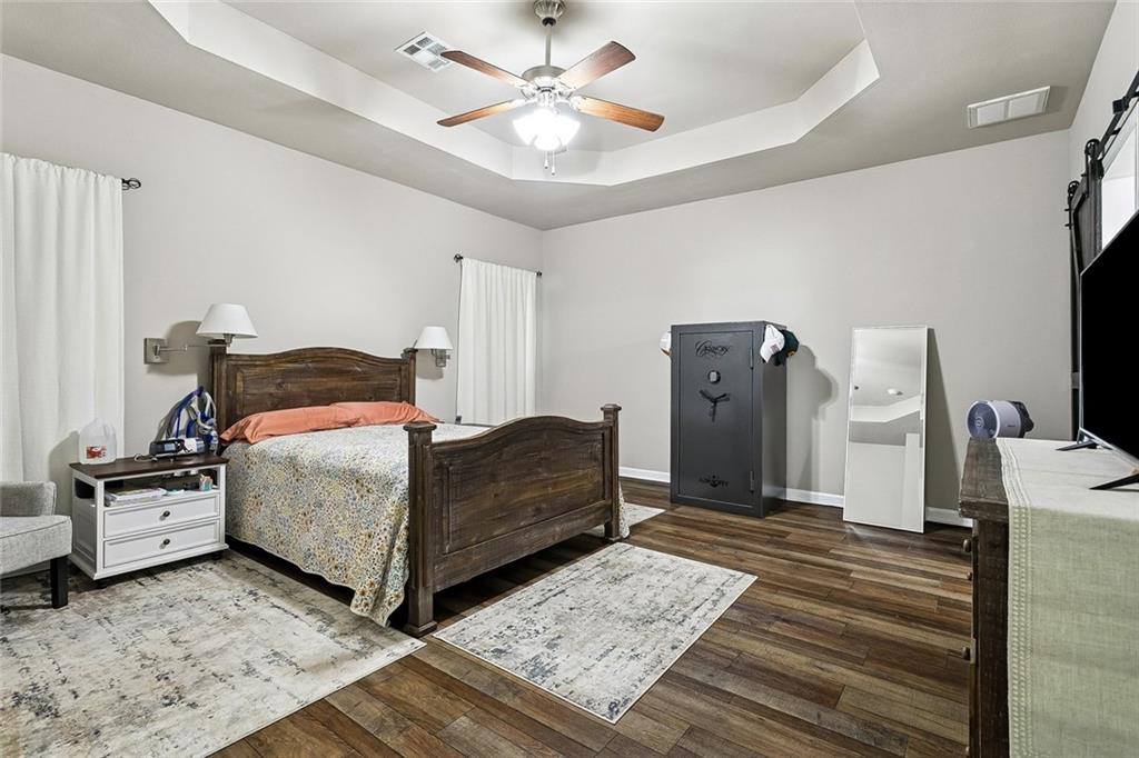 24070 Laurel Oak Avenue, Ponchatoula, LA 70454