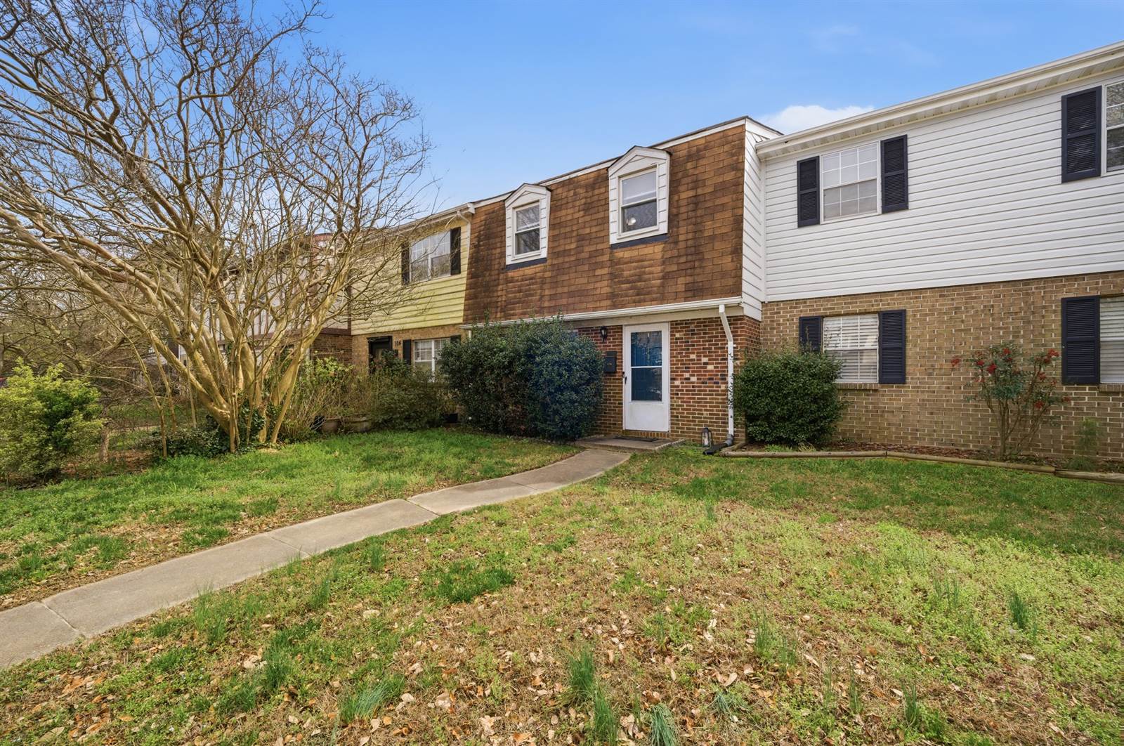 102 Tyburn Court, Hampton, VA 23669
