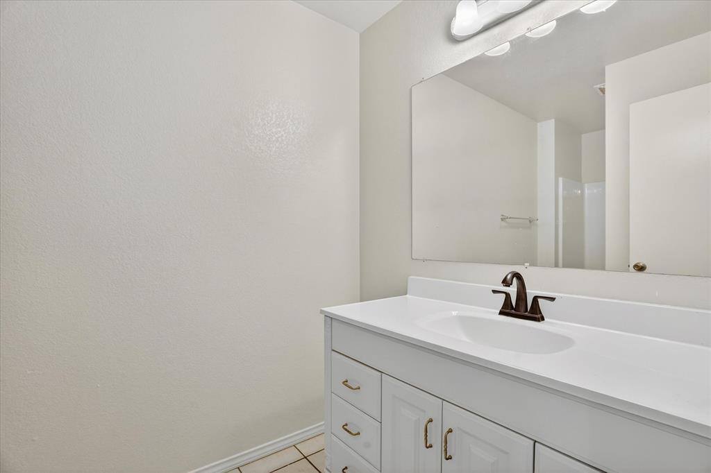 4697 Holbrook Road, Springtown, TX 76082